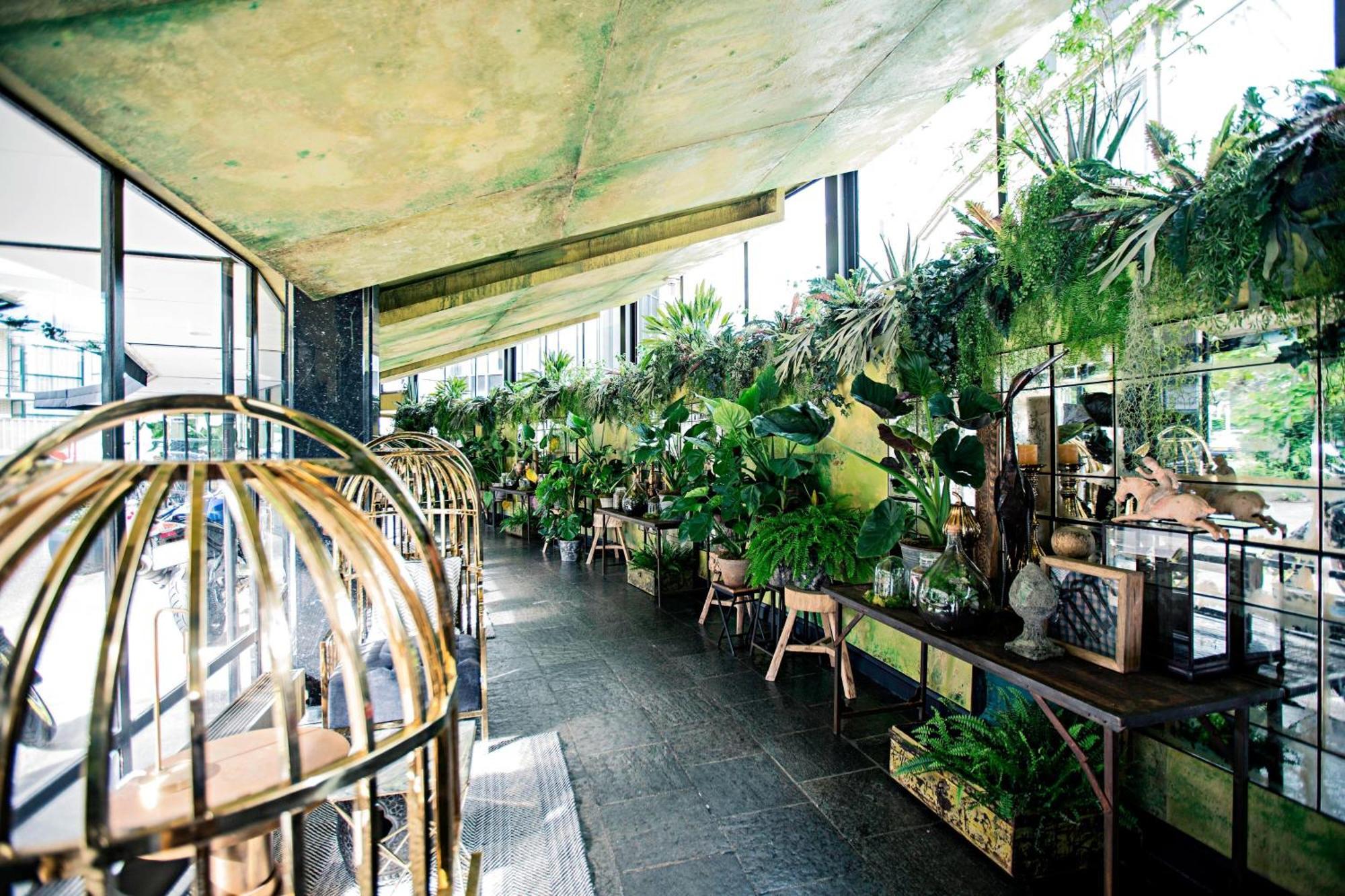 Apollo Hotel Amsterdam, A Tribute Portfolio Hotel Exterior photo